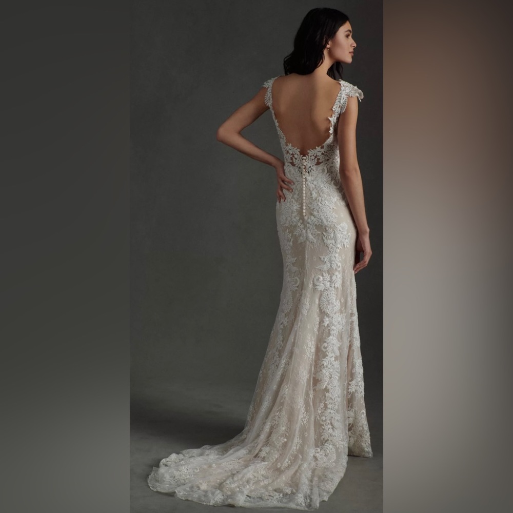Whispers & Echoes Milano Bridal Gown BHLDN Size 6 unlined nude NWT unaltered